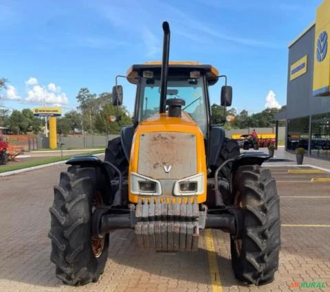 Trator Valtra BH 165 ano 2013