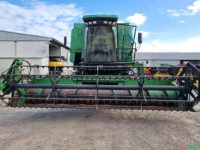 Colheitadeira John Deere Arroz e soja 1175 ano 2007 com plataforma de 16 pés rígida e 19 pés fléx