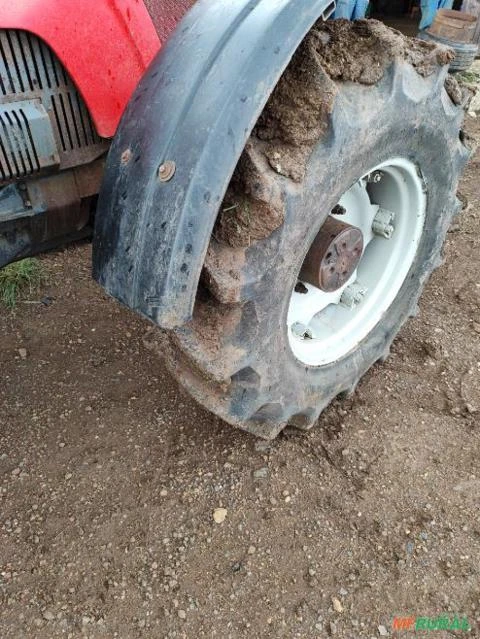 Trator Massey Ferguson 4297 ano 2012