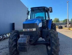 Trator New Holland TM7010 Ano 2010