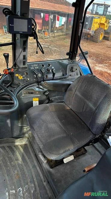 Trator New holland TM 140 ano 1999