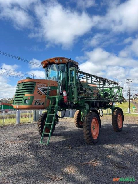 Pulverizador Stara Gladiador 2300 Imagem Pulverizador Stara Gladiador 2300