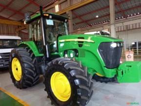 Trator John Deere 7230