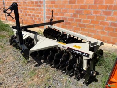 GRADE NIVELADORA MISTA 32X20X175MMX3,5MM Imagem GRADE NIVELADORA MISTA 32X20X175MMX3,5MM