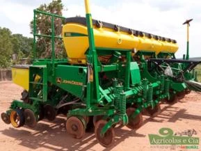 Plantadeira John Deere 1113 (12 Linhas - Kit Inoculante)