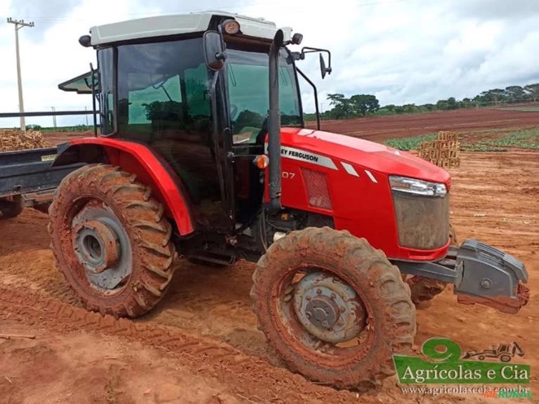 Trator Massey Ferguson 4707 4x4 (Reversor Mecânico - Excelente Estado)