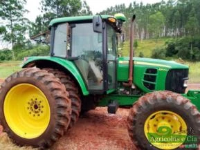 Trator John Deere 6100 J 4x4 (Com Piloto Automático - Rodado Dual)