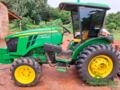 Trator John Deere 5060 EN 4x4 (Compacto - Redutor Creeper) Imagem Trator John Deere 5060 EN 4x4 (Compacto - Redutor Creeper)