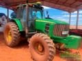 Trator John Deere 6135 J 4x4 (Piloto Automático - Trator de Lavoura) Imagem Trator John Deere 6135 J 4x4 (Piloto Automático - Trator de Lavoura)