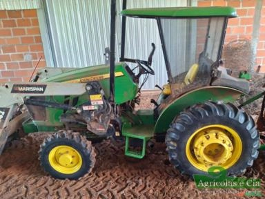Trator John Deere 5060 EN 4x4 (Redutor Creeper - Conjunto Frontal Concha) Imagem Trator John Deere 5060 EN 4x4 (Redutor Creeper - Conjunto Frontal Concha)