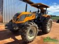 Trator Valtra A 800 R 4x4 (Redutor Creeper - Apenas 360 Horas) Imagem Trator Valtra A 800 R 4x4 (Redutor Creeper - Apenas 360 Horas)