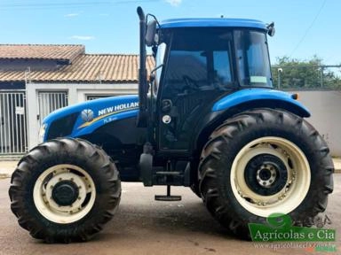 Trator New Holland TL 5.100 4x4 (Único Dono - Apenas 1.061 Horas) Imagem Trator New Holland TL 5.100 4x4 (Único Dono - Apenas 1.061 Horas)