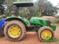 Trator John Deere 5060 E 4x4 (Reversor Eletro-Hidráulico - 1.943 Horas) Imagem Trator John Deere 5060 E 4x4 (Reversor Eletro-Hidráulico - 1.943 Horas)