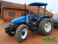 Trator New Holland TL 75 E 4x4 (Único Dono - Todo Original) Imagem Trator New Holland TL 75 E 4x4 (Único Dono - Todo Original)