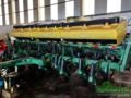 Plantadeira John Deere 2113 CCS (Monitor - 12 Linhas de 50) Imagem Plantadeira John Deere 2113 CCS (Monitor - 12 Linhas de 50)