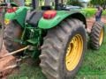 Trator John Deere 5075 E 4x4 (Único Dono - Trabalhando) Imagem Trator John Deere 5075 E 4x4 (Único Dono - Trabalhando)