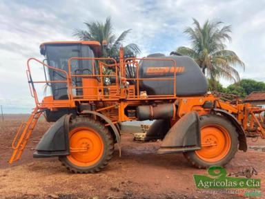 Pulverizador Autopropelido Jacto Uniport 2500 Star (Piloto Automático - 3.064 Horas) Imagem Pulverizador Autopropelido Jacto Uniport 2500 Star (Piloto Automático - 3.064 Horas)