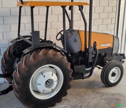 Imagem Trator Valtra/Valmet BF 75 4x2 ano 05 Imagem Trator Valtra/Valmet BF 75 4x2 ano 05