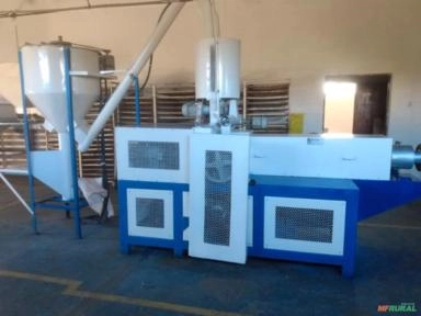 Máquina para fabricação de salgadinhos Imagem Máquina para fabricação de salgadinhos