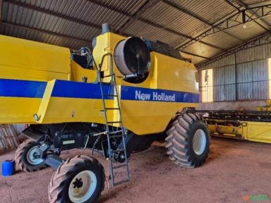 Imagem Colheitadeira New Holland TC 5070 ano 2012 Imagem Colheitadeira New Holland TC 5070 ano 2012