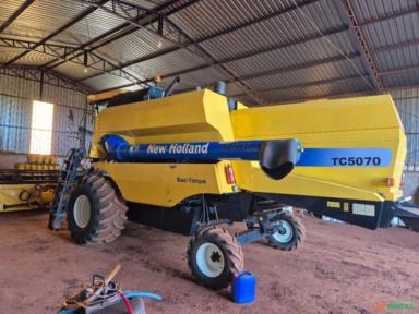 Imagem Colheitadeira New Holland TC 5070 ano 2012 Imagem Colheitadeira New Holland TC 5070 ano 2012