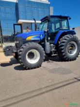 Trator New Holland TM 7020 4x4 ano 13