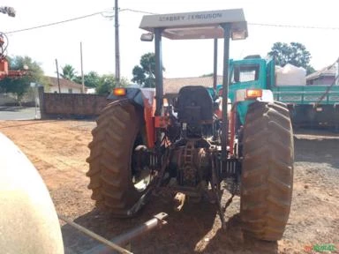 Trator Massey Ferguson 292