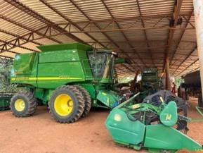 Colheitadeira John Deere 9750 STS