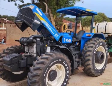 Trator New Holland 7630