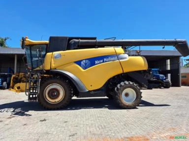 Colheitadeira New Holland  CR 9060