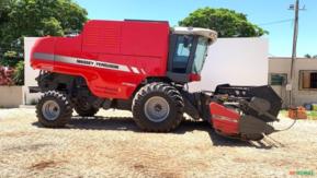 Colheitadeira Massey Ferguson 5690