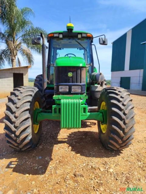 Trator John Deere 6180J