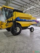 Colheitadeira New Holland TC 5070