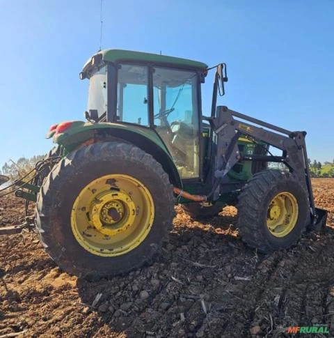 Trator John Deere  6110 J