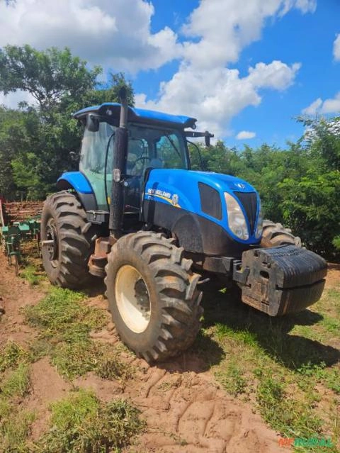 Imagem Trator New Holland T7.205 Imagem Trator New Holland T7.205