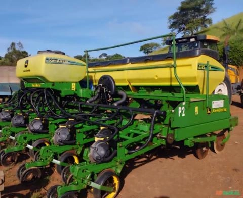 Plantadeiras John Deere 2115 CCS Imagem Plantadeiras John Deere 2115 CCS