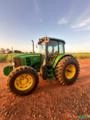 Trator John Deere 6115J Imagem Trator John Deere 6115J