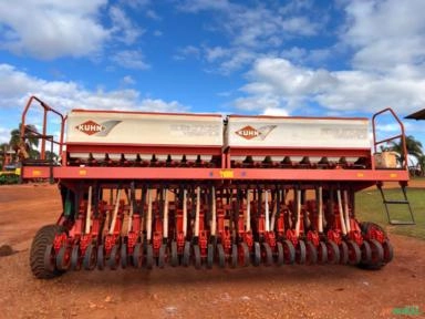 Plantadeira Kuhn SDM 27/29 Imagem Plantadeira Kuhn SDM 27/29