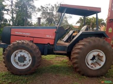 Trator Valtra/Valmet 985S (105Cvs) Imagem Trator Valtra/Valmet 985S (105Cvs)
