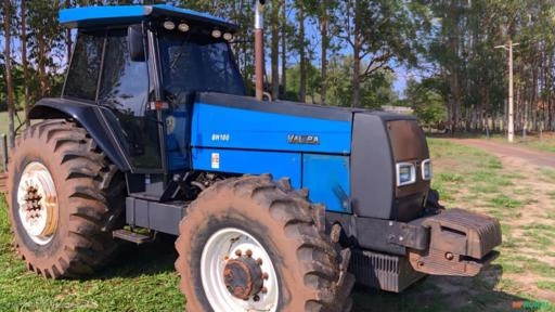 Trator Valtra/Valmet BH 180 Ano: 2003 Imagem Trator Valtra/Valmet BH 180 Ano: 2003