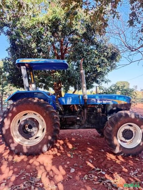 Trator New Holland 7630 Imagem Trator New Holland 7630