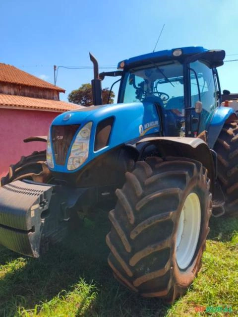 Trator New Holland T7.245 Imagem Trator New Holland T7.245