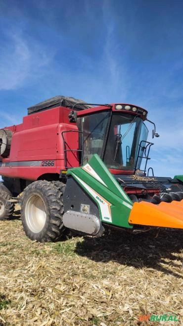 Colheitadeira Case Axial-Flow 2566 Imagem Colheitadeira Case Axial-Flow 2566