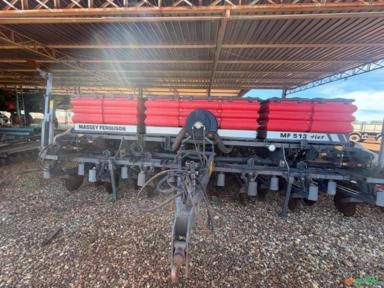 Plantadeira Massey-Ferguson MF513 Imagem Plantadeira Massey-Ferguson MF513