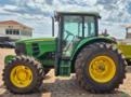 Trator John Deere 6125J Imagem Trator John Deere 6125J