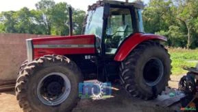 Trator Massey Ferguson 660 4x4 ano 02