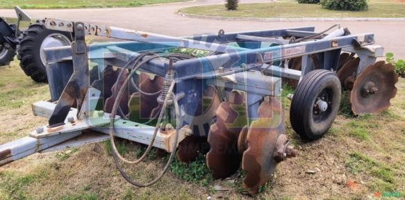 GRADE ARADORA 16X30 Imagem GRADE ARADORA 16X30