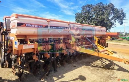 Plantadeira 15×50 – Genius Imagem Plantadeira 15×50 – Genius