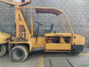 Guindaste Hyster K110A + Motor reserva + Lança Ano 1977 - #10909