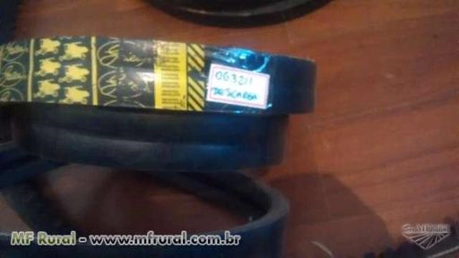 Imagem Correias de colheitadeira MF 5650 Imagem Correias de colheitadeira MF 5650